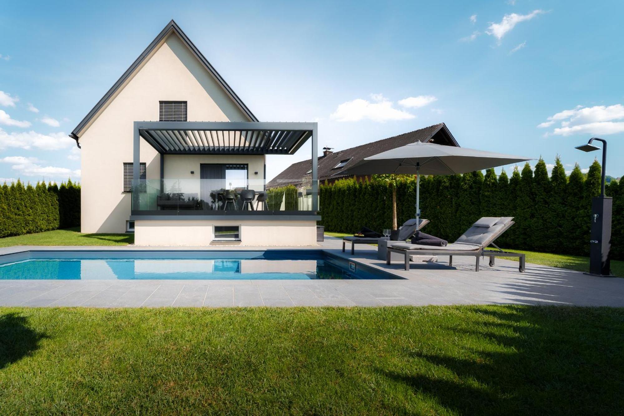Platschberg Urban Hideaway - Stilvolles Ferienhaus Mit Pool An Der Weinstrasse Berghausen Pokoj fotografie